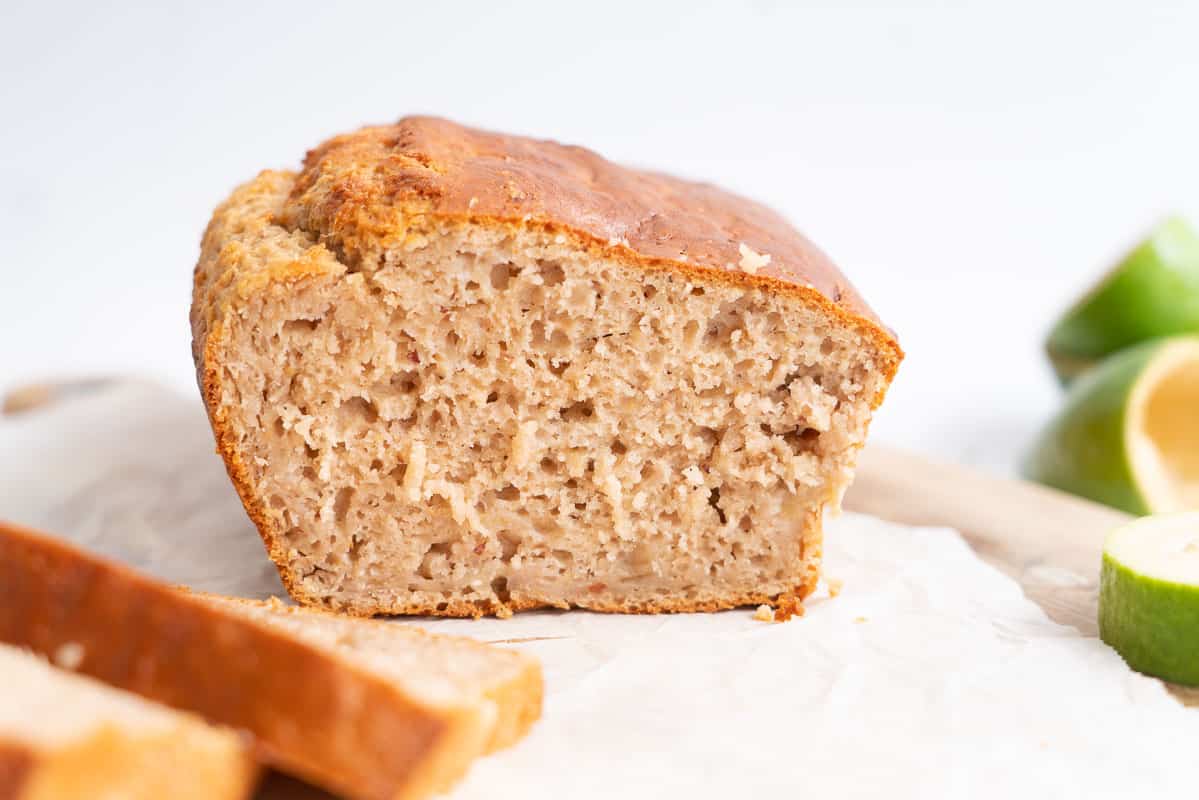 Close up of the cut end of a feijoa loaf.