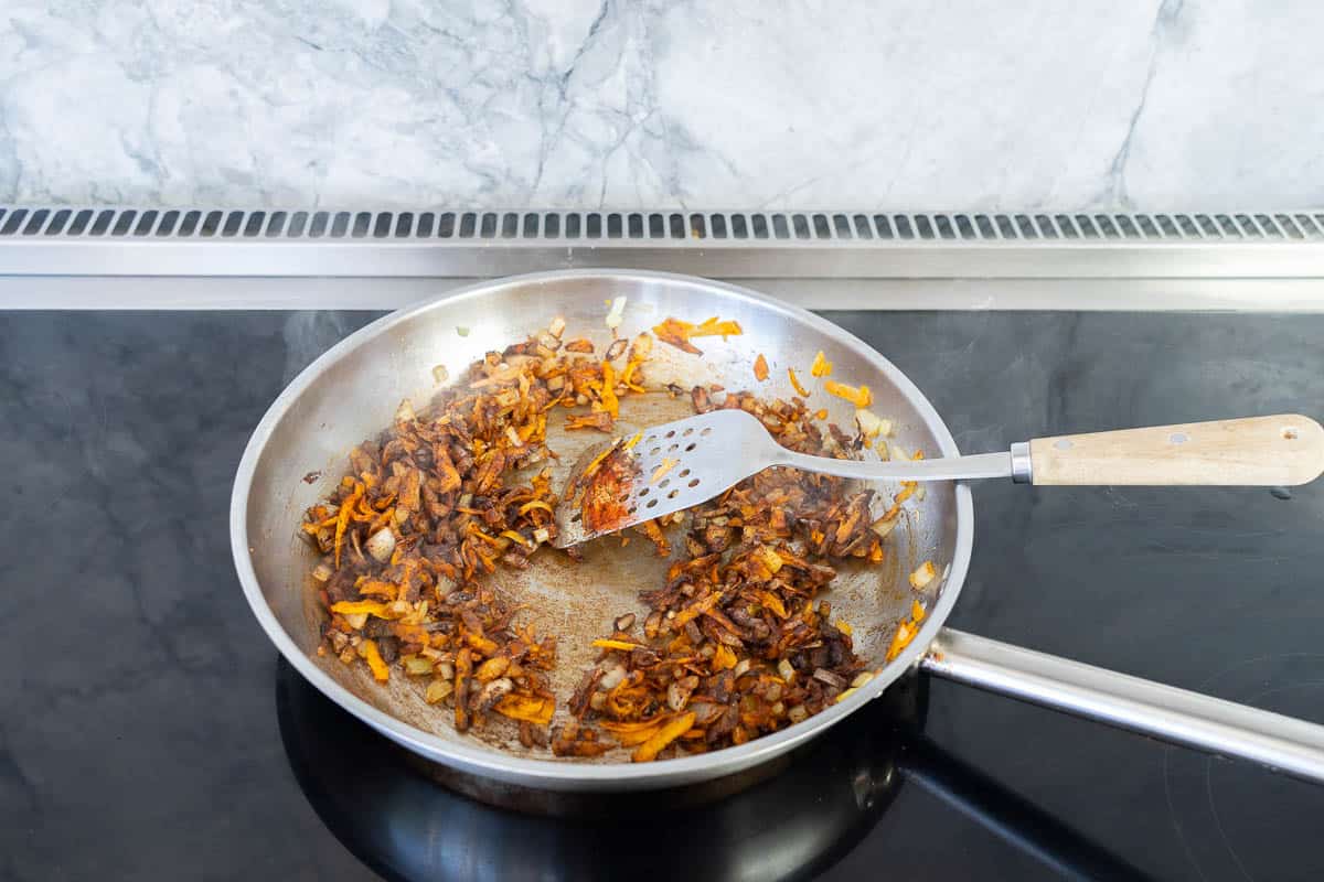 Carrot, onion sautéed with spices.